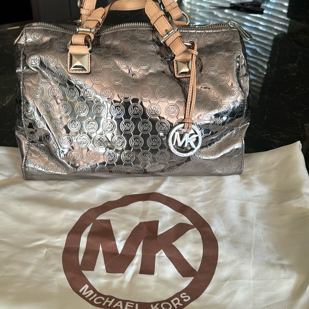 Michael Kors Silver Hobo handbag